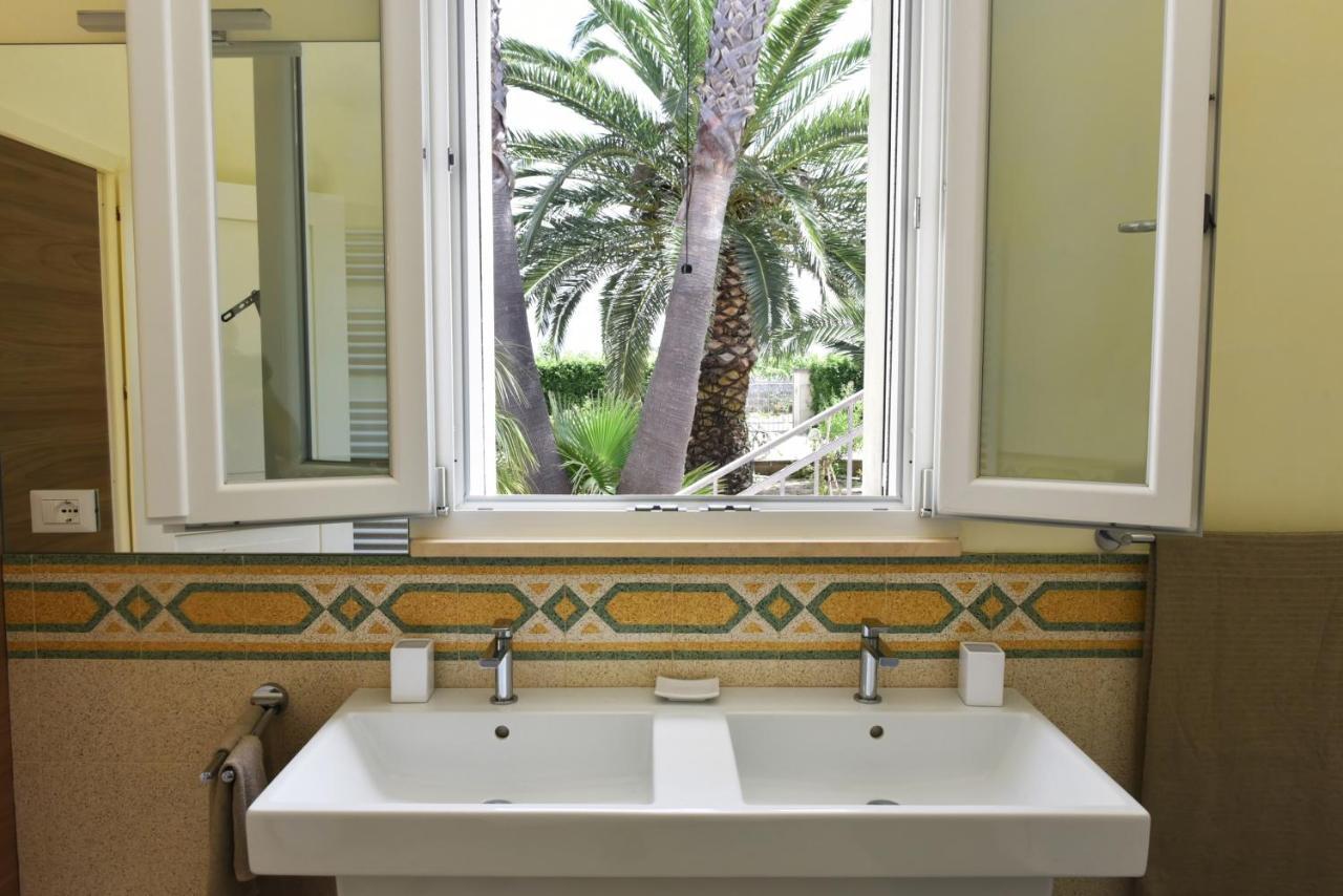 Villa Sirgole Rosa With Pool, Galatina Cutrofiano Exterior foto